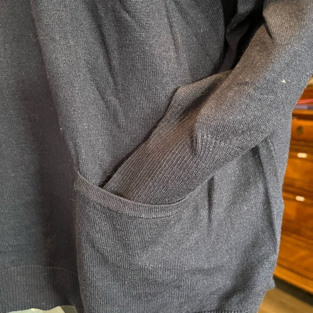 Sweater with Pockets - Picture 2 of 6